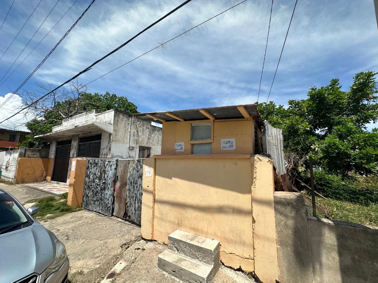 X5QJ+MXQ, Kingston, Jamaica Kingston St. Andrew Parish