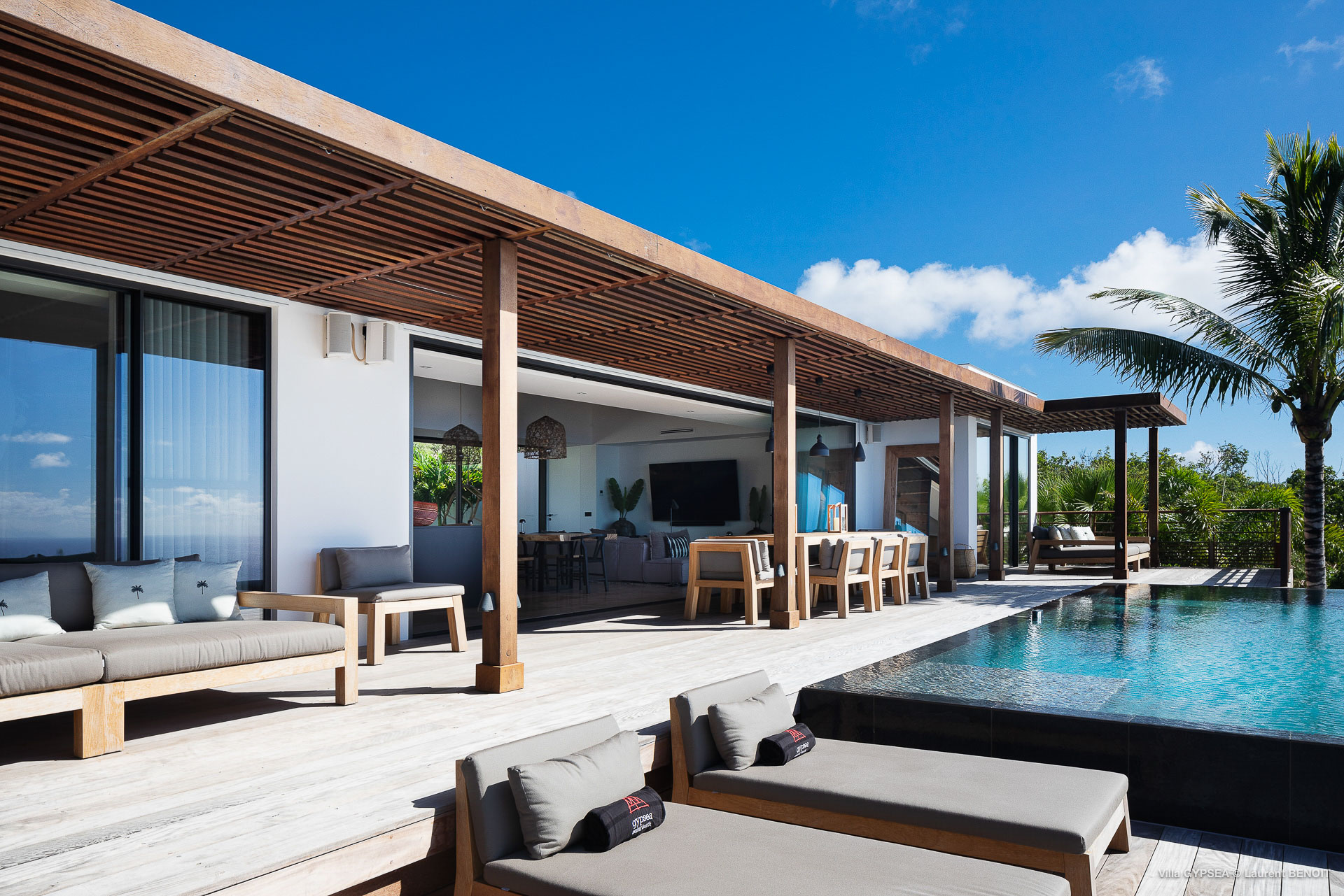 Villa Gypsea, BL Gouverneur 