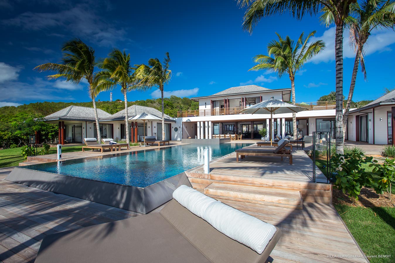 Villa Blanc Bleu, BL Gouverneur 