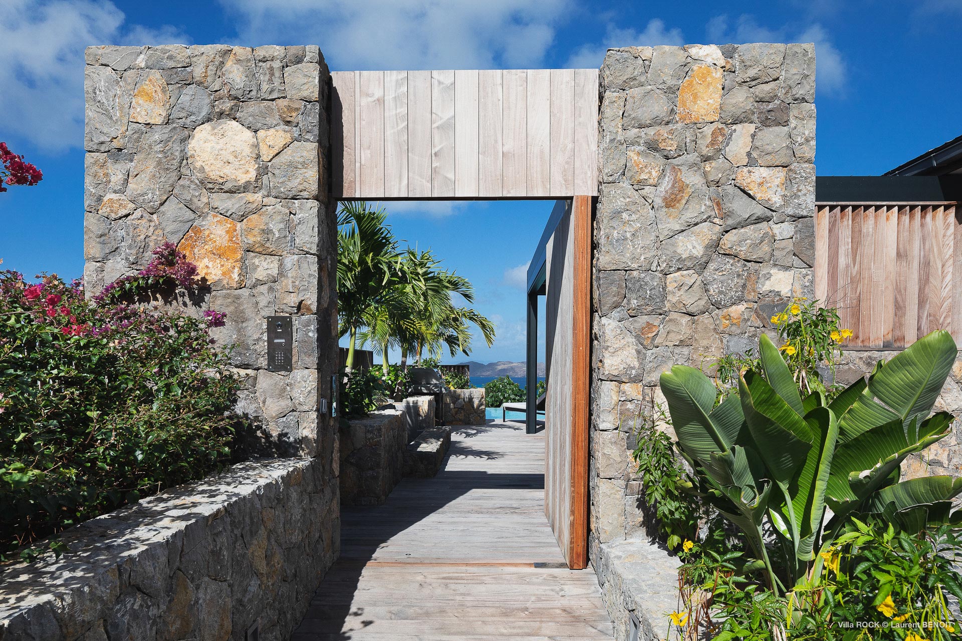 Villa Rock, BL Camaruche 
