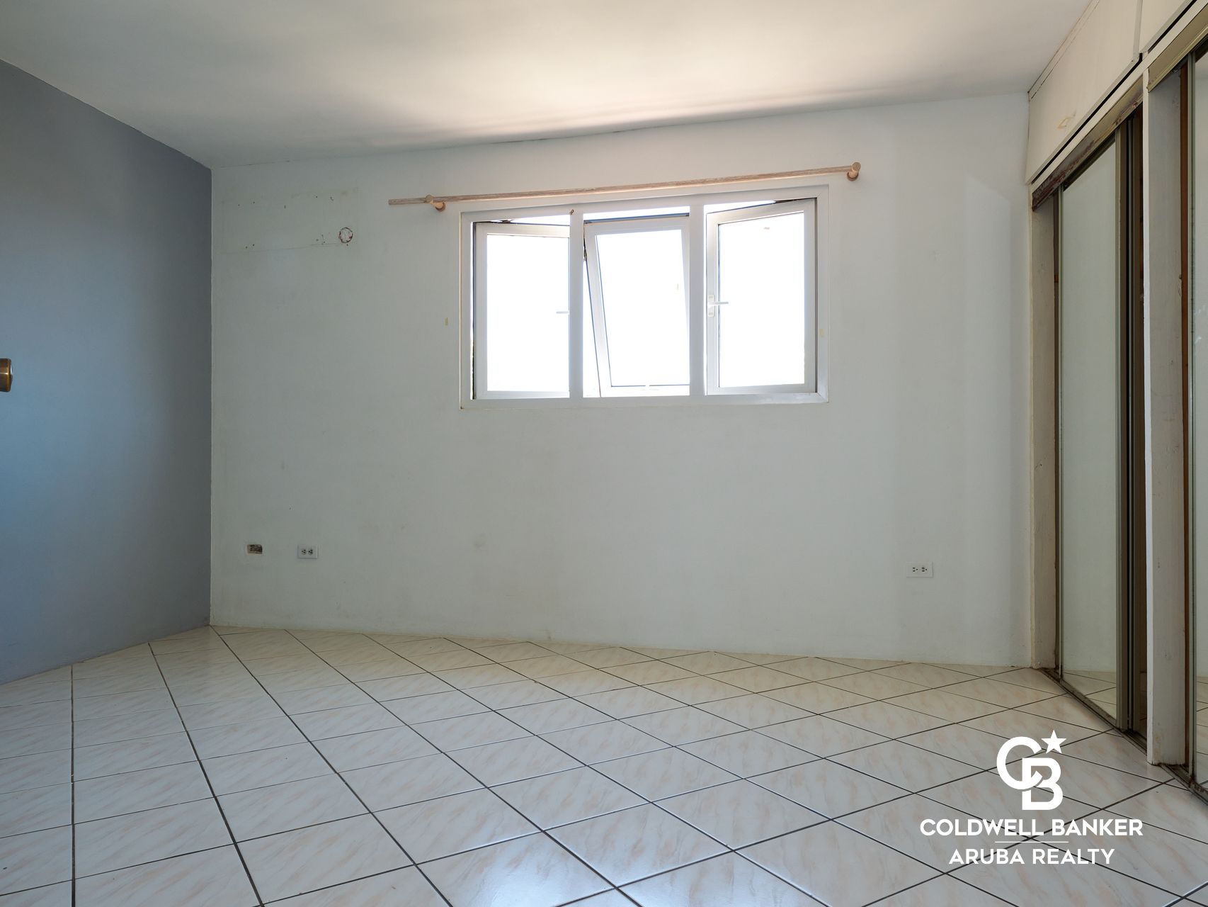 Maria Maai Santa Cruz 