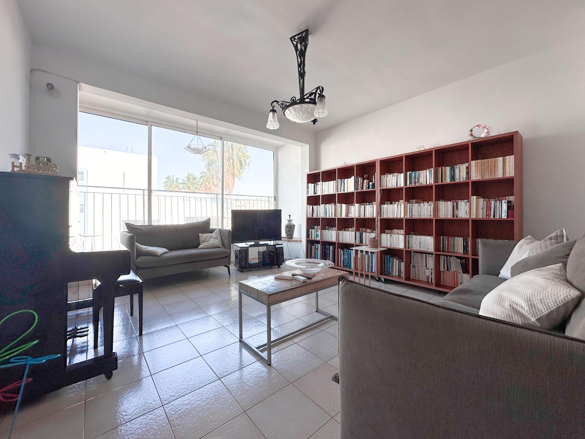 33 Basel St Tel Aviv-Yafo Tel Aviv District